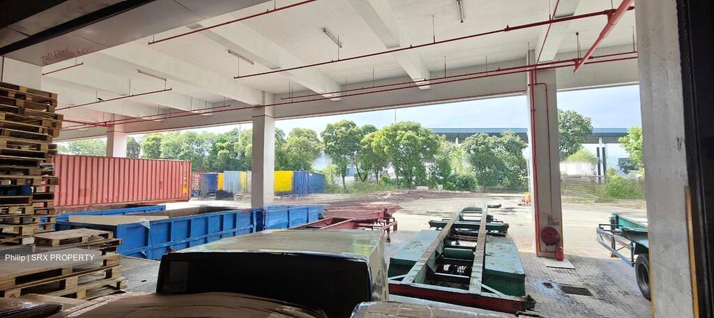 Jurong Districentre (D22), Factory #473574081